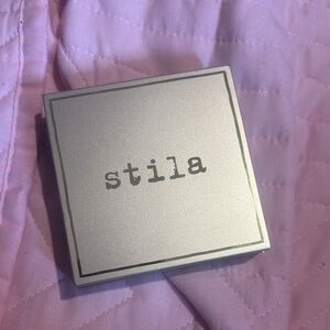 Stila Metallic Silver Compact